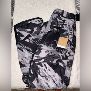 Mens The North Face snow/ski pants